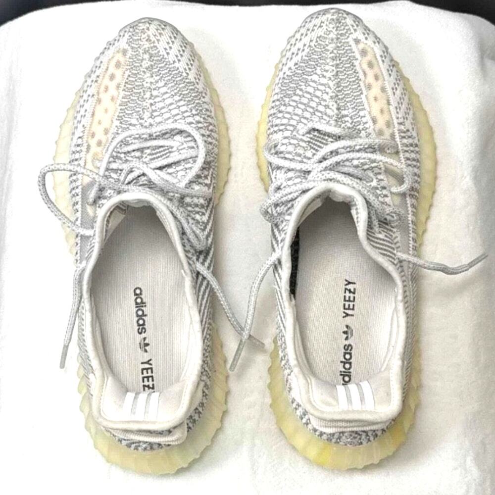 adidas Yeezy Boost 350 V2 “Static Non-Reflective” – EF2905 | 11.5M - Picture 4 of 9